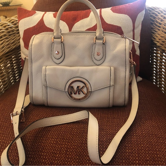 Michael Kors Handbags - Michael Kors Purse